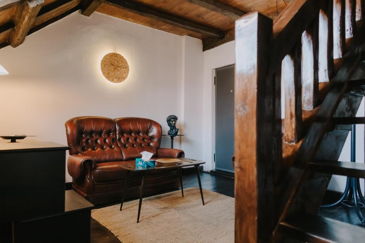 Gallery Loft Piatra Neamt Exterior photo